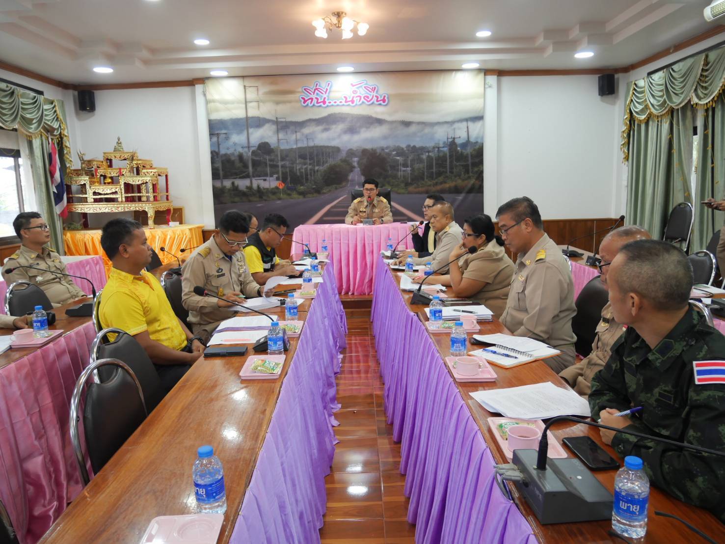 พช.น้ำยืนร่วมประชุมคณะกรรมการให้ความช่วยเหลือผู้ประสบภัยพิบัติอำเภอน้ำยืน (ก.พ.ช.อ.น้ำยืน)ครั้งที่ 8/2568